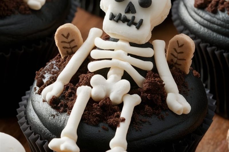 Skeleton Cupcakes: Spooky Halloween Treat