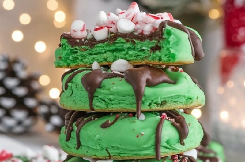 Peppermint Hot Chocolate Cookies